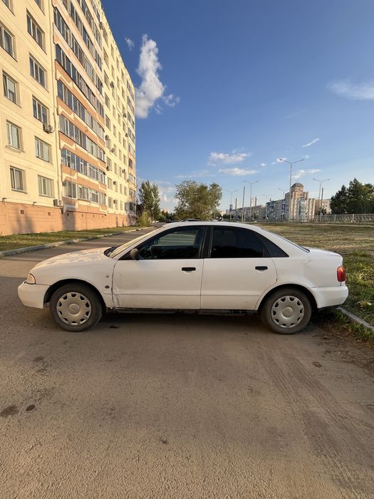 Audi a4 b5 1995год