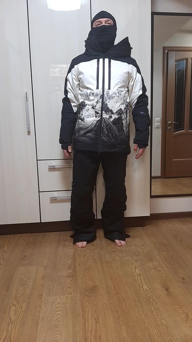 Новый горнолыжный костюм