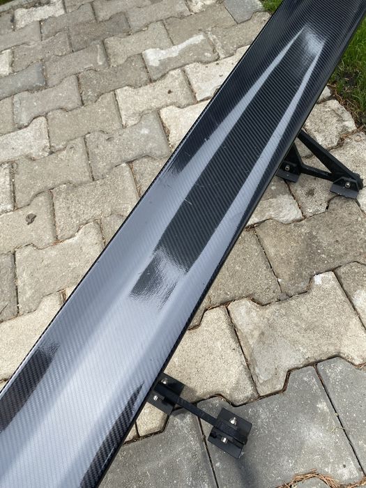Eleron auto, spoiler auto
