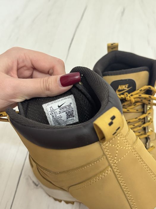 Nike MANOA leather