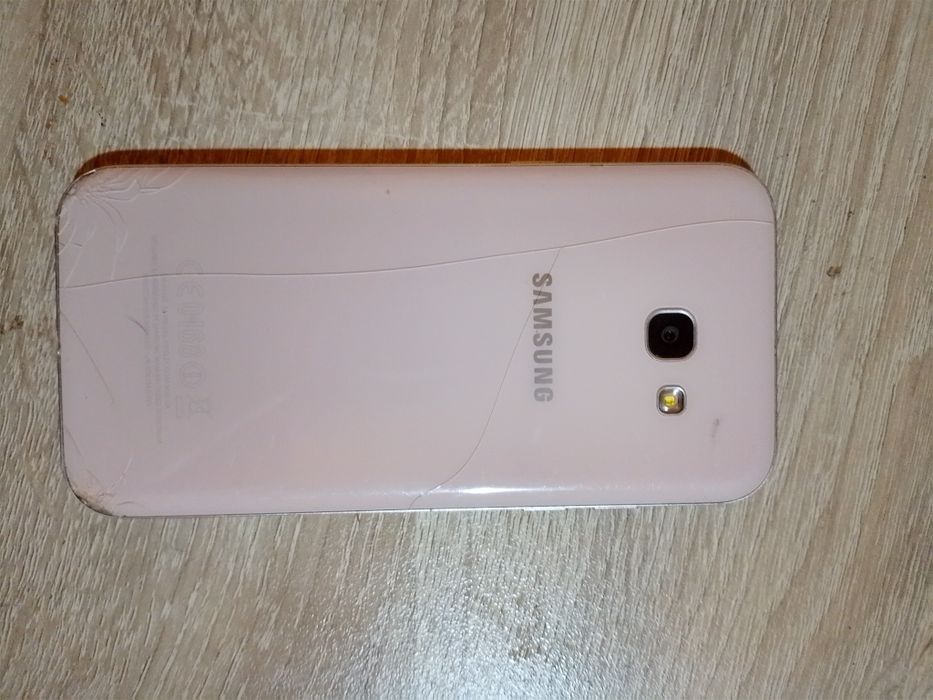 Samsung A5 2017 употребяван