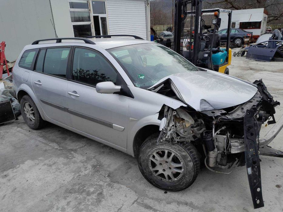 Renault Megane 1.9 dci 2007 г. НА ЧАСТИ