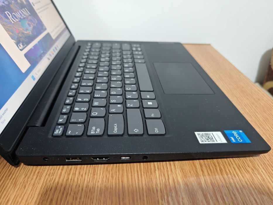 Laptop Lenovo V14 G4 IRU ,14 ″ FULL HD,  I5-13420H ,16 GB , 512 GB SSD