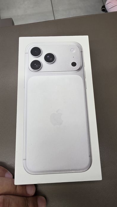 IPhone 17 pro max 512 гб