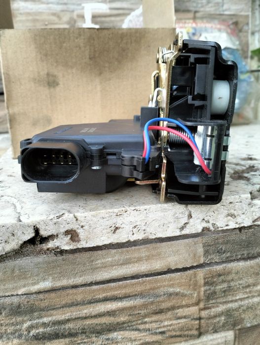 Електрическа брава