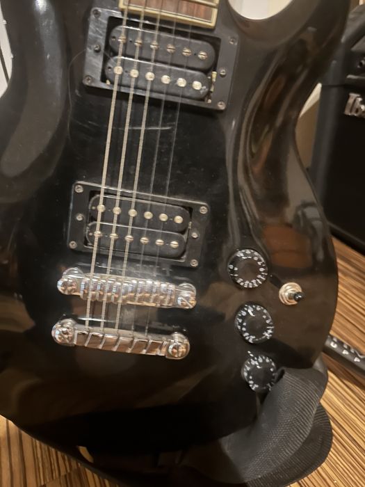 Chitara electrica Ibanez cu amplificator