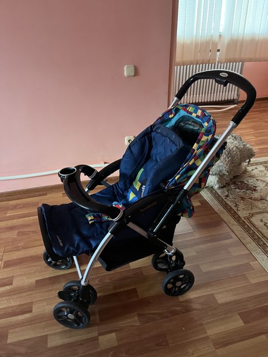 Продам прогулочную коляску