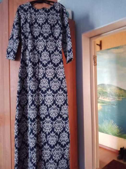 платья женские новые