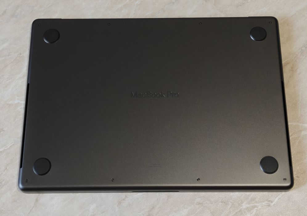 MacBook Pro 14 M5 24/1TB 3 цикла