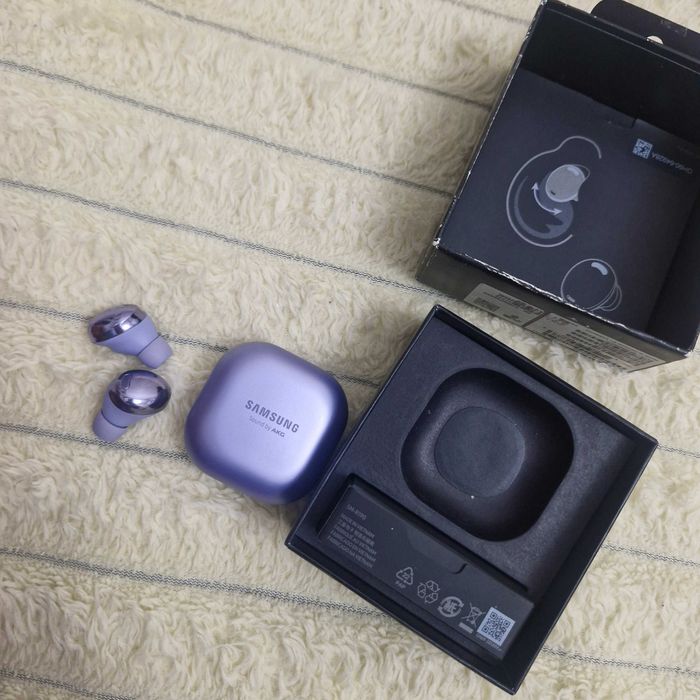 Продам наушники Galaxy Buds Pro