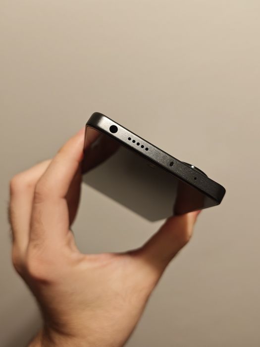 Vând Xiaomi Poco M6 Pro 256gb!