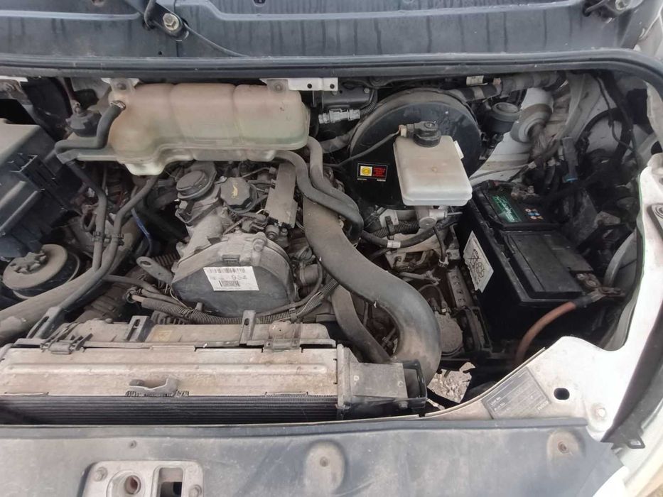 Пътнически бус Iveco 35S12 – отличен за превоз