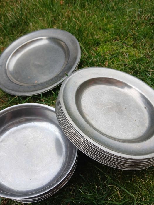 Сервиз от хром, Си