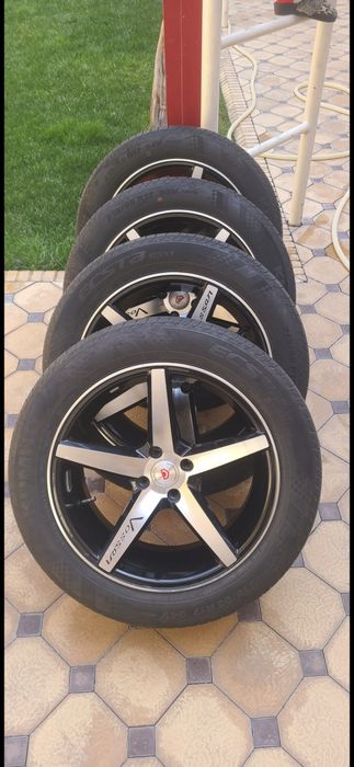 Vossen 17, diska balon