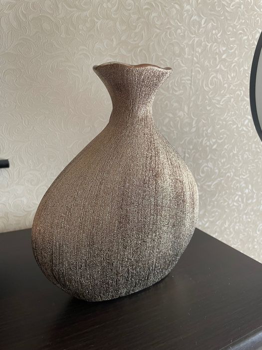 Ваза декоративный