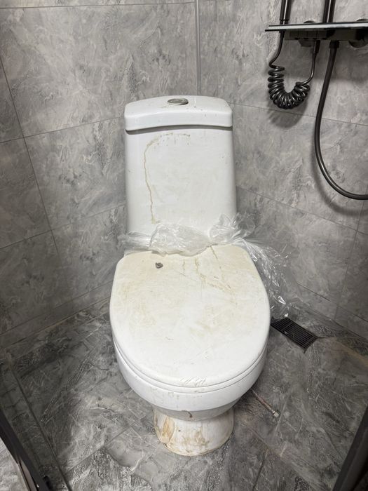 Унитаз 5000тг ыстеп тур