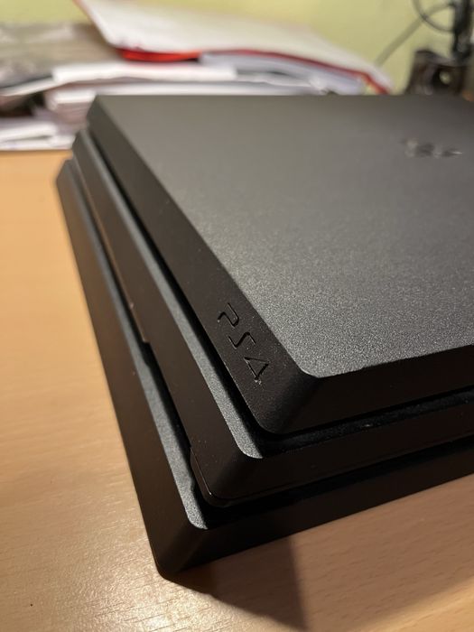 Sony PS4 Pro 1TB 4K HDR