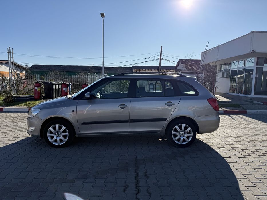 Skoda fabia 1,6 diesel 102 cp - 234000 km reali , klimatronic