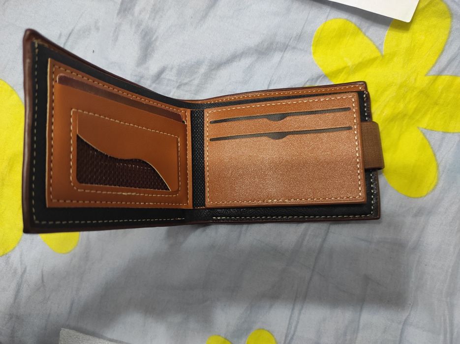 Мужской кошелек, на магните