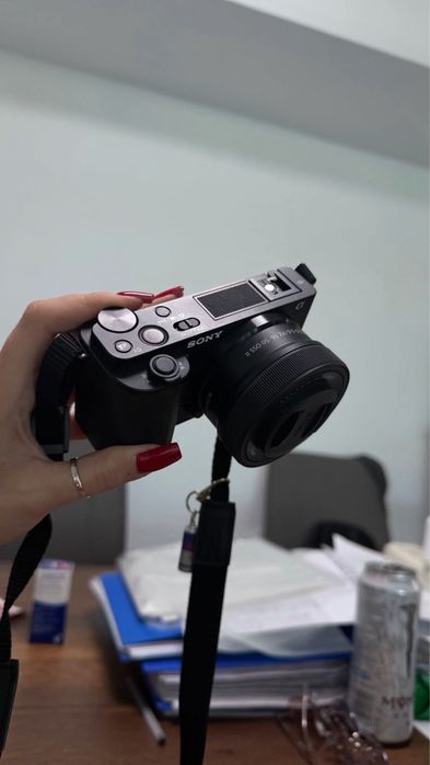 Продам камеру SONY ZV E-10