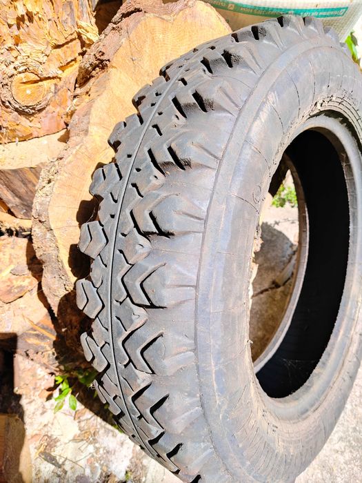 Гуми за Лада Нива Lada Niva 4x4 175/80 r16