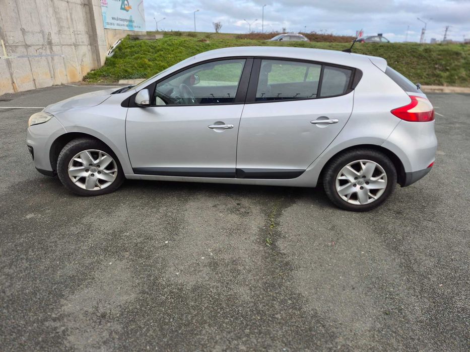 RENAULT Megane 2012 — imagine 4