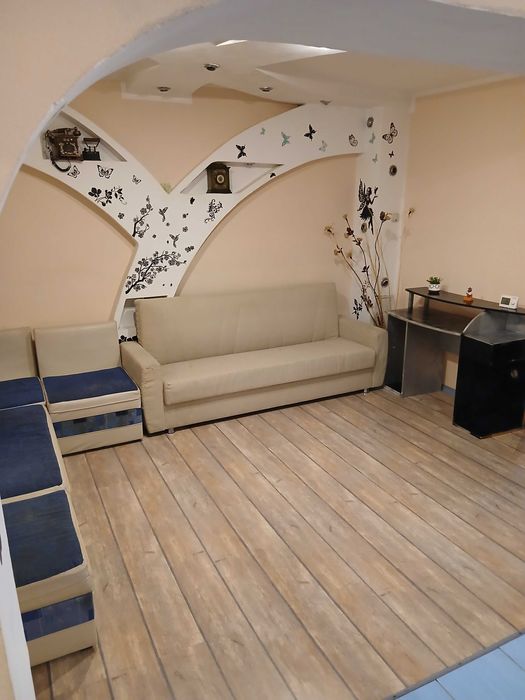 Apartament 2 camere de inchiriat.