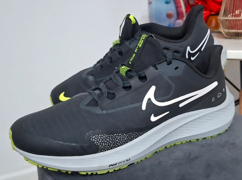 Nike  Air Zoom Pegasus 39 Shield