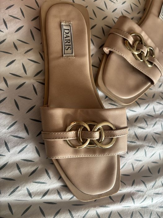 Чехли естествена кожа Daris