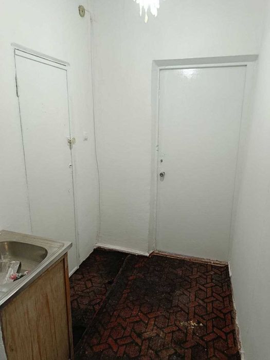 1 / 3  / 4 комнат. Кирпичный Дом 24 м2. С Балконом. Улица. Сайрам