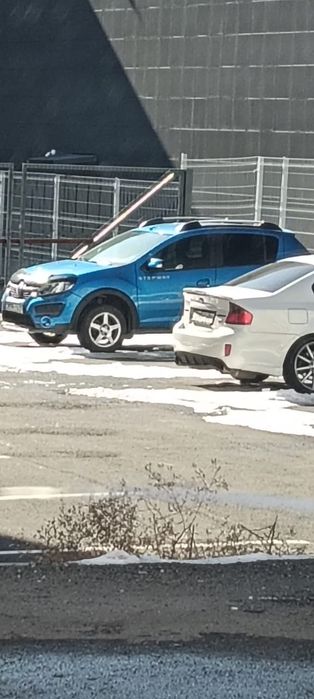 Продается Renault Sandero Stepway  2015года