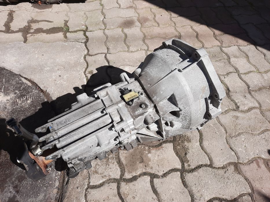 Cutie viteze manuală 6 tr start stop BMW 120D 320D 520D cod 2170017396