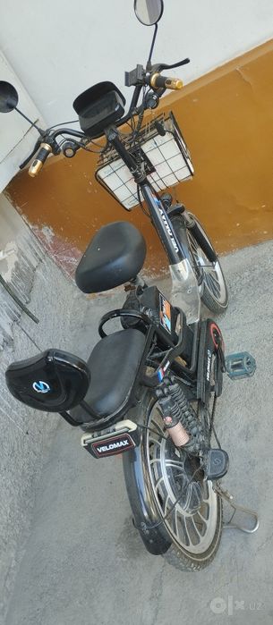 veloskuter sotiladi