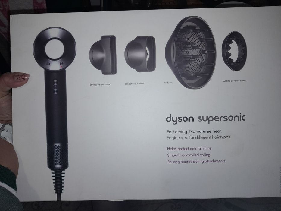Продам Фен Dyson дайсон