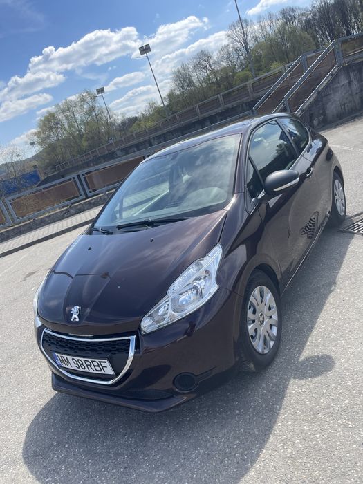 Vând PEUGEOT 208 din 2013 1.0 benzina Euro 5