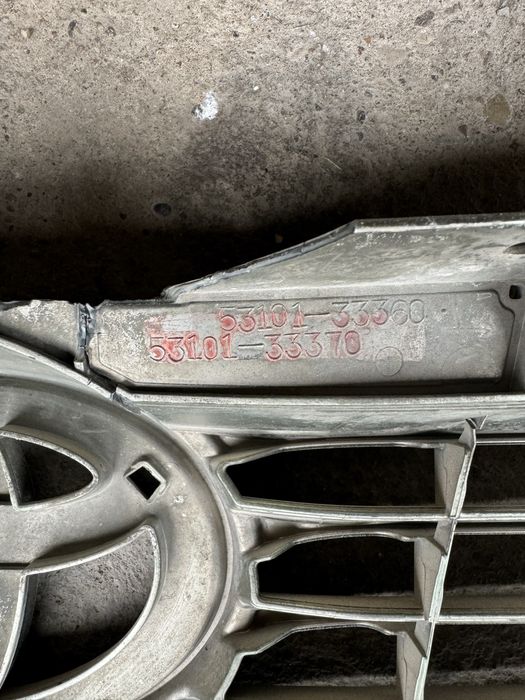 Тайота 50 рещетка