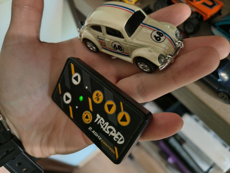 Mașinuțe 1:64 RC 100