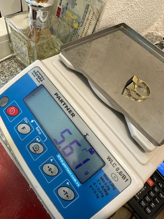 Inel aur 14 k și onix lucrat manual