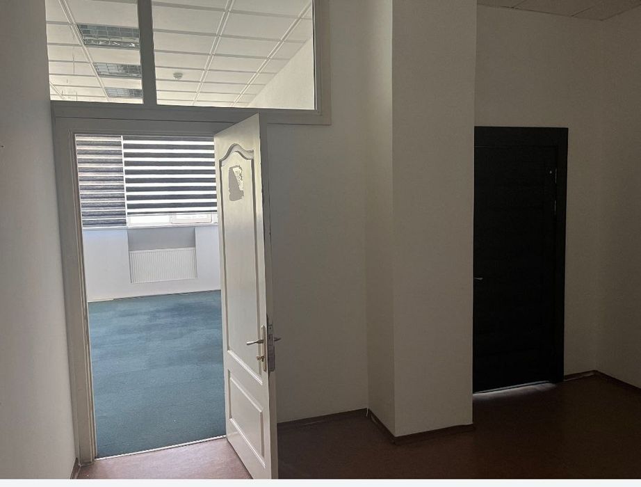 Госпитальный Макро.Недалеко.Ул.Нукус. Сдаётся Офис.Доступ 24/7