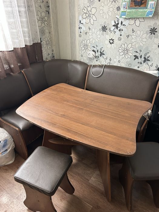 Продается кухня )