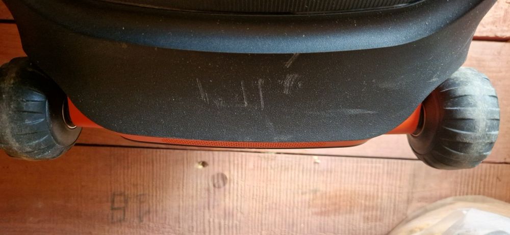 Jbl 710 impecabil cu husă