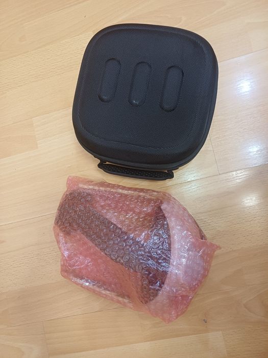 Продам VR очки Meta Quest 3