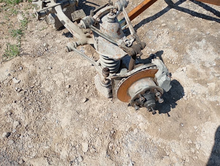 zadnimos va oldi mos sotiladi