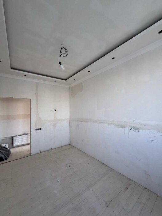 Buxoroda 7- mikkrayonda arzon narxda 2 xonali kvartira #kod283