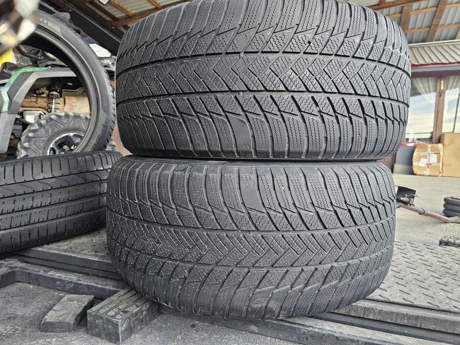 265 50 R 19 Bridgestone iarna..