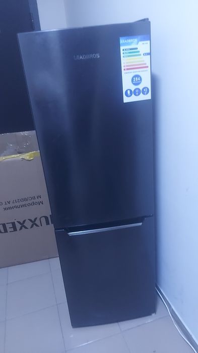 Холодильник на продажу
