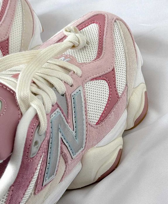 New Balance 9060 Rose Pink