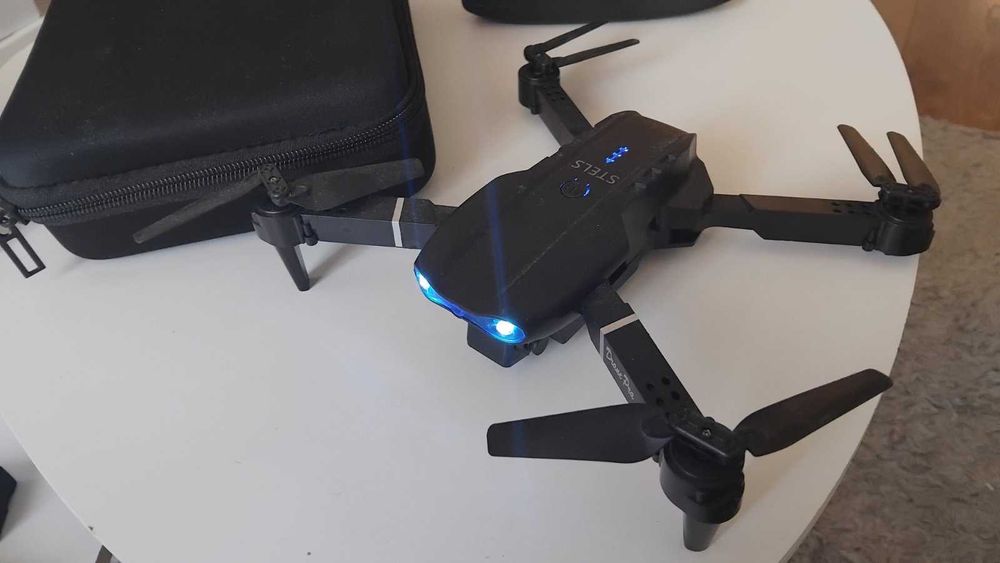 Продавам Дрон E99 PRO
