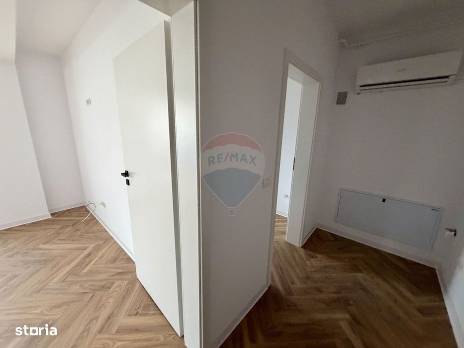 Apartament 3 camere bloc nou zona Finante