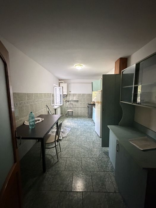 Apartament de inchiriat